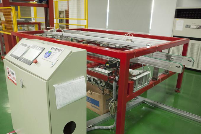 De automachine van de het Zonnepaneelproductielijn van EVA TPT In orde makende na Lamineringsprocédé