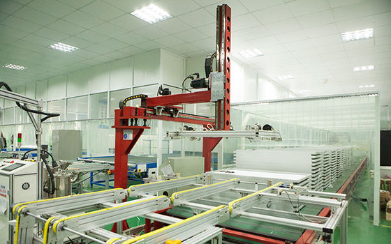 China PV Modules die Lijn het Palletiseren de Installatie van het Systeemzonnepaneel voor Photovoltaic Blad genezen leverancier